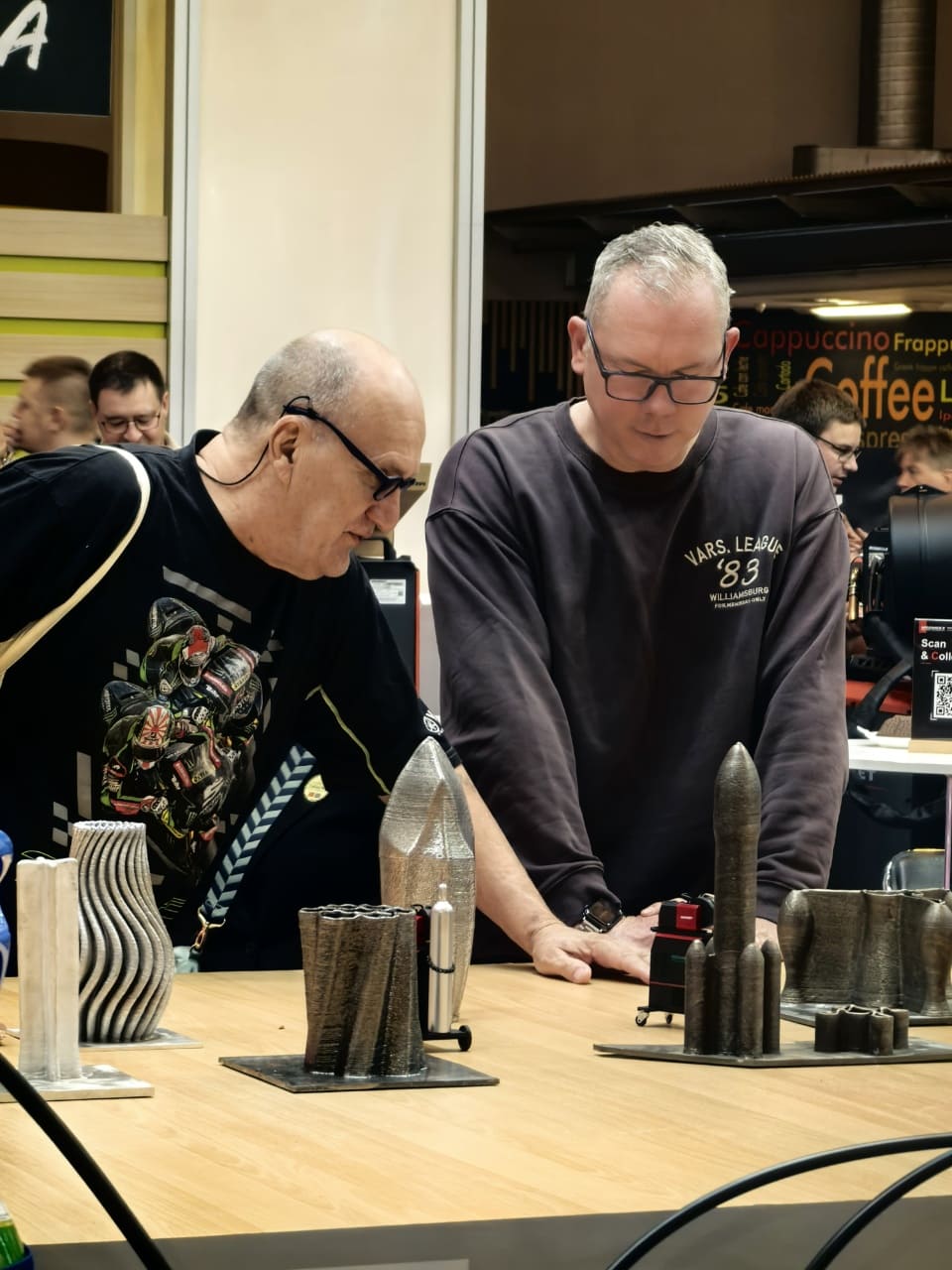 麦格米特展位RDT焊件展示区.jpg 麦格米特展位RDT焊件展示区.jpg